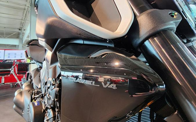 2025 Ducati Diavel V4