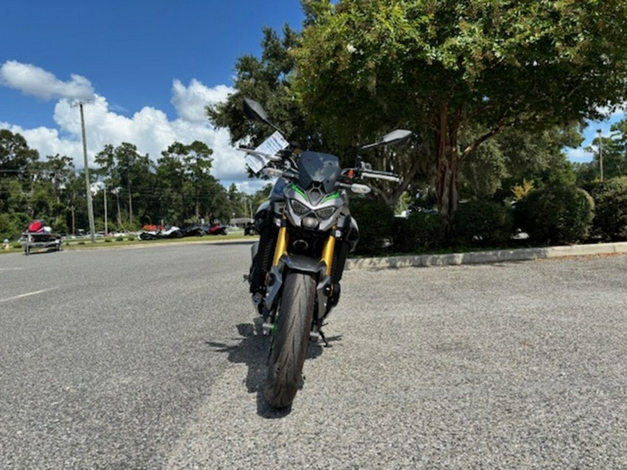 2025 Kawasaki Z900 SE ABS
