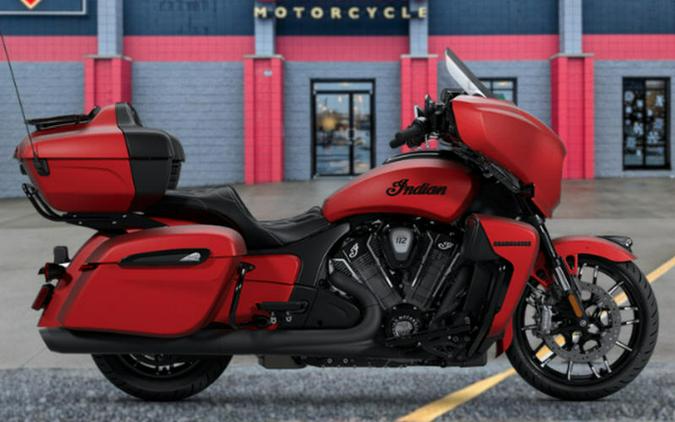 2025 Indian Motorcycle® Roadmaster® PowerPlus Dark Horse® 112 Sunset Red Smoke