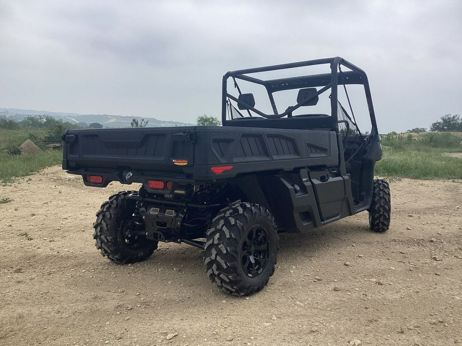 2024 Can-Am™ Defender PRO DPS HD10