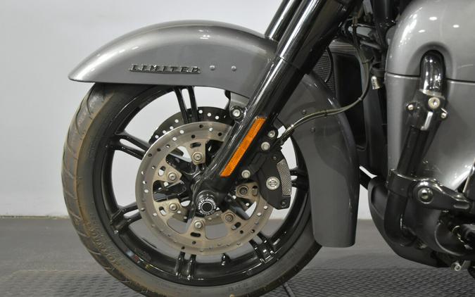 2021 Harley-Davidson Road Glide Limited Gauntlet Gray Metallic - Black Finish