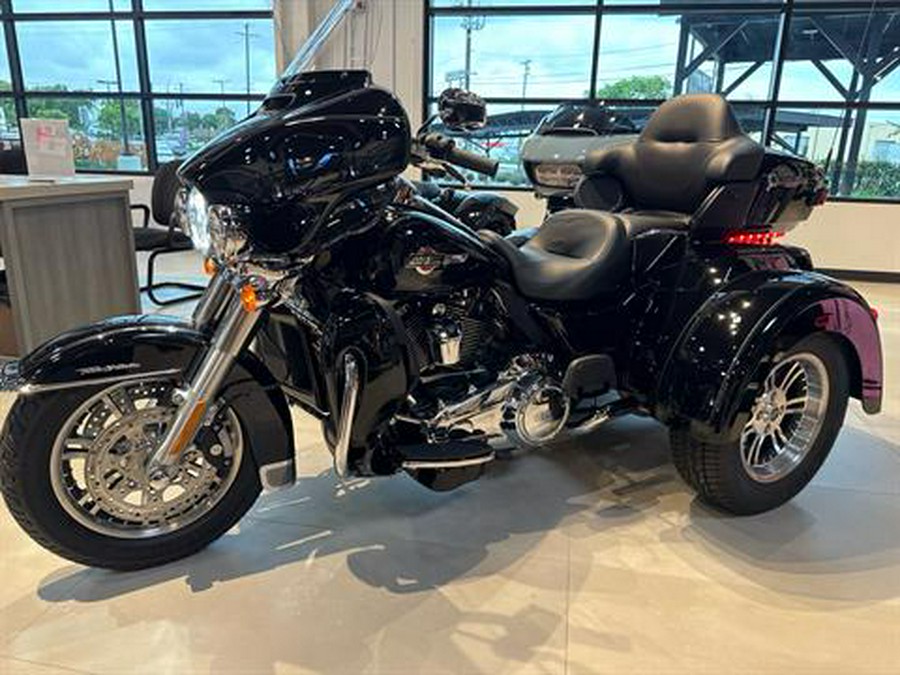 2024 Harley-Davidson Tri Glide® Ultra