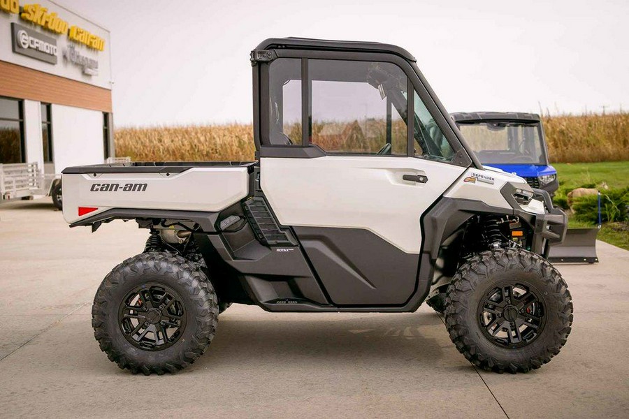 2026 Can-Am® Defender Limited HD11