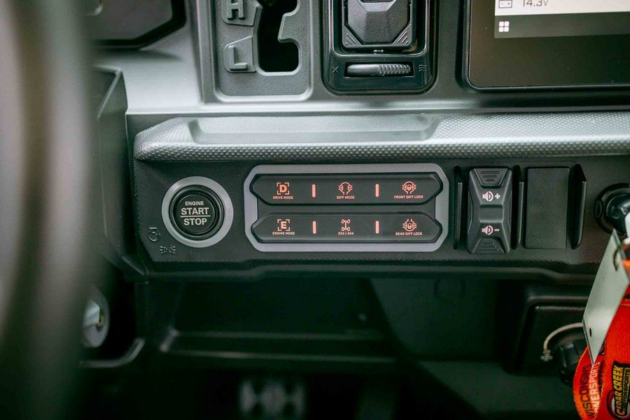 2026 Can-Am® Defender Limited HD11