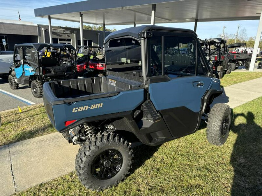 2026 Can-Am® Defender Limited HD11