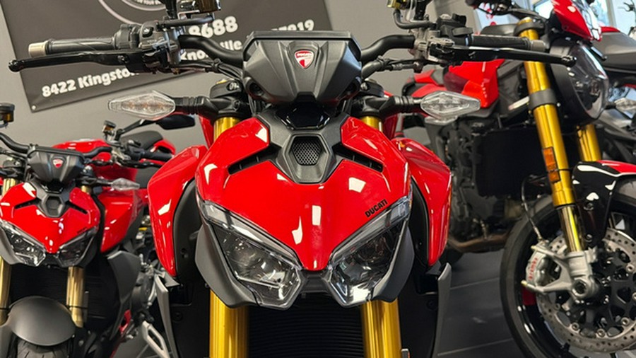 2026 Ducati Streetfighter V2
