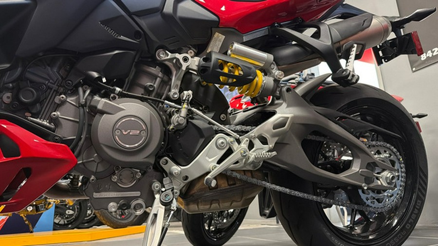 2026 Ducati Streetfighter V2