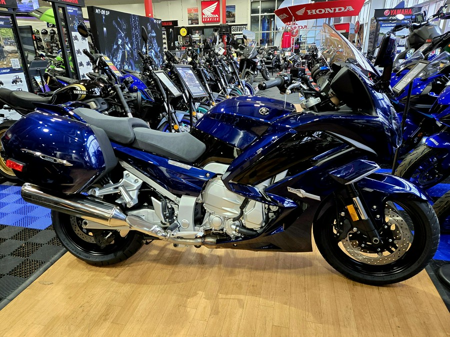 2024 Yamaha FJR1300ES