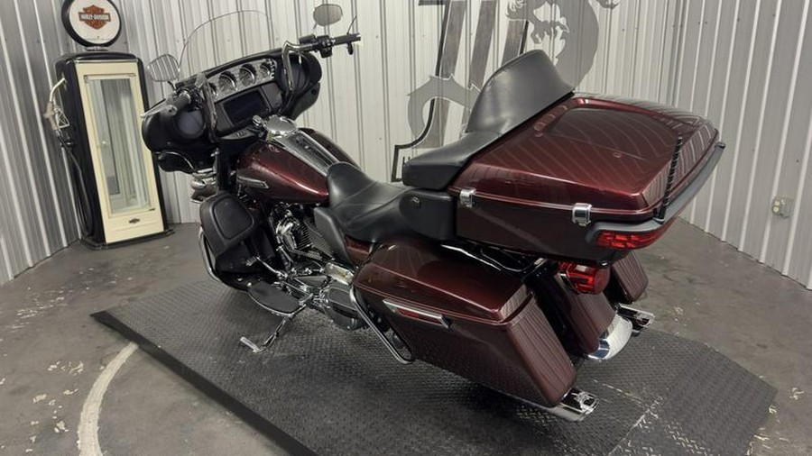 2019 Harley-Davidson® FLHTCU - Electra Glide® Ultra Classic®