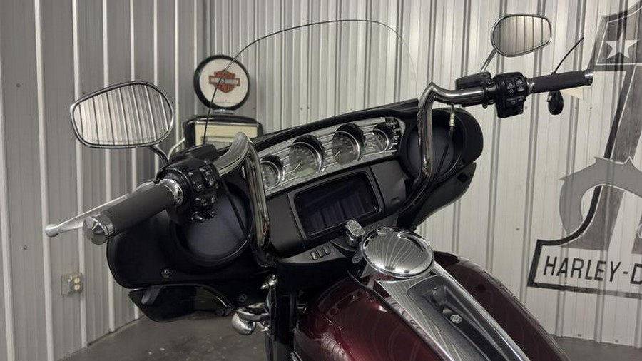 2019 Harley-Davidson® FLHTCU - Electra Glide® Ultra Classic®