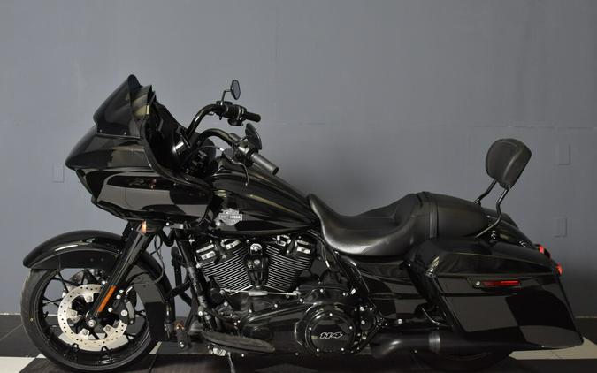 2022 Harley-Davidson Road Glide Special Vivid Black