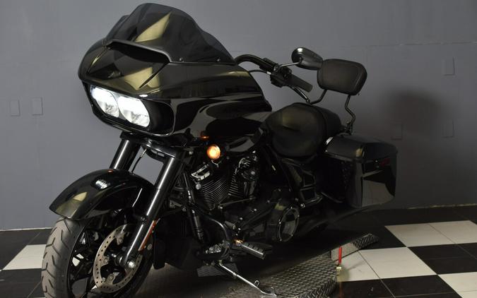 2022 Harley-Davidson Road Glide Special Vivid Black