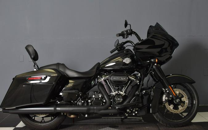2022 Harley-Davidson Road Glide Special Vivid Black