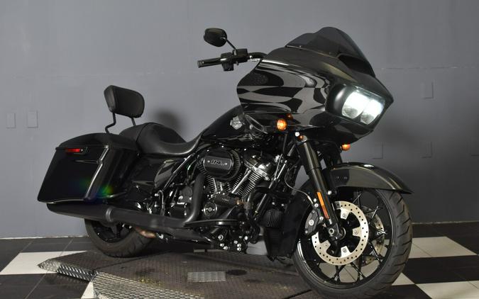 2022 Harley-Davidson Road Glide Special Vivid Black