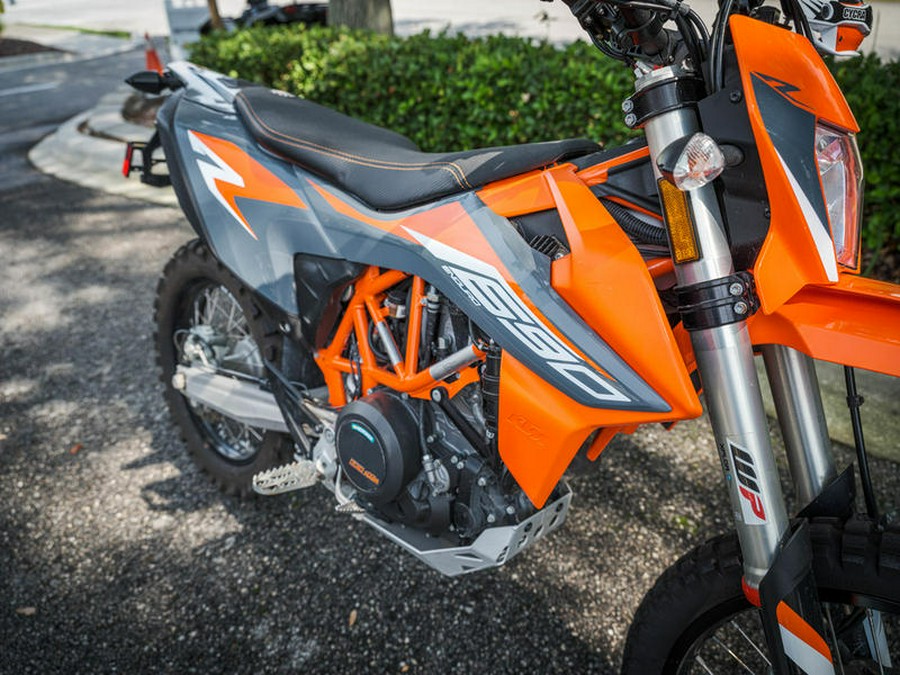 2021 KTM 690R