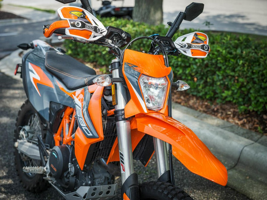 2021 KTM 690R