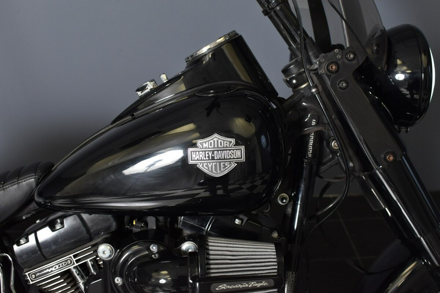 2016 Harley-Davidson Softail Slim Vivid Black