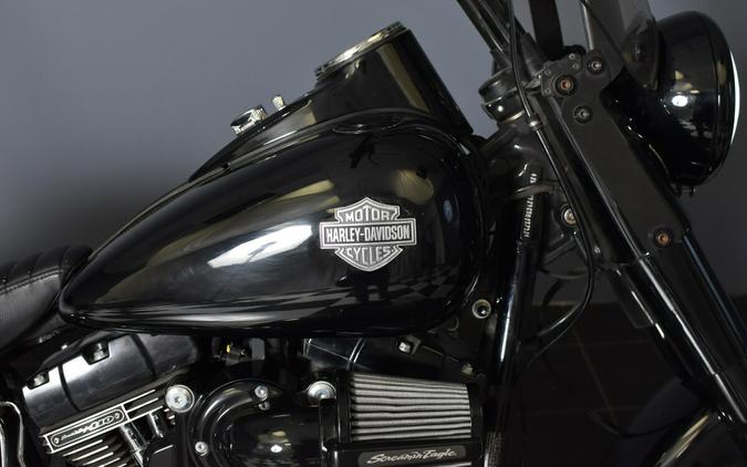 2016 Harley-Davidson Softail Slim Vivid Black