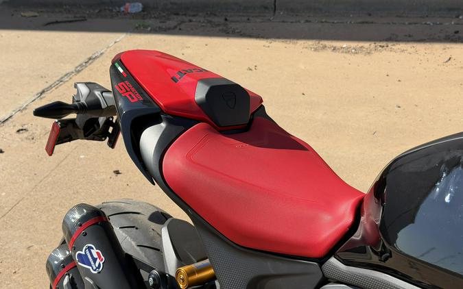 2023 DUCATI MONSTER PLUS
