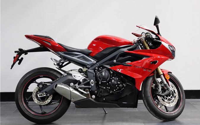 2015 TRIUMPH DAYTONA 675 ABS B1