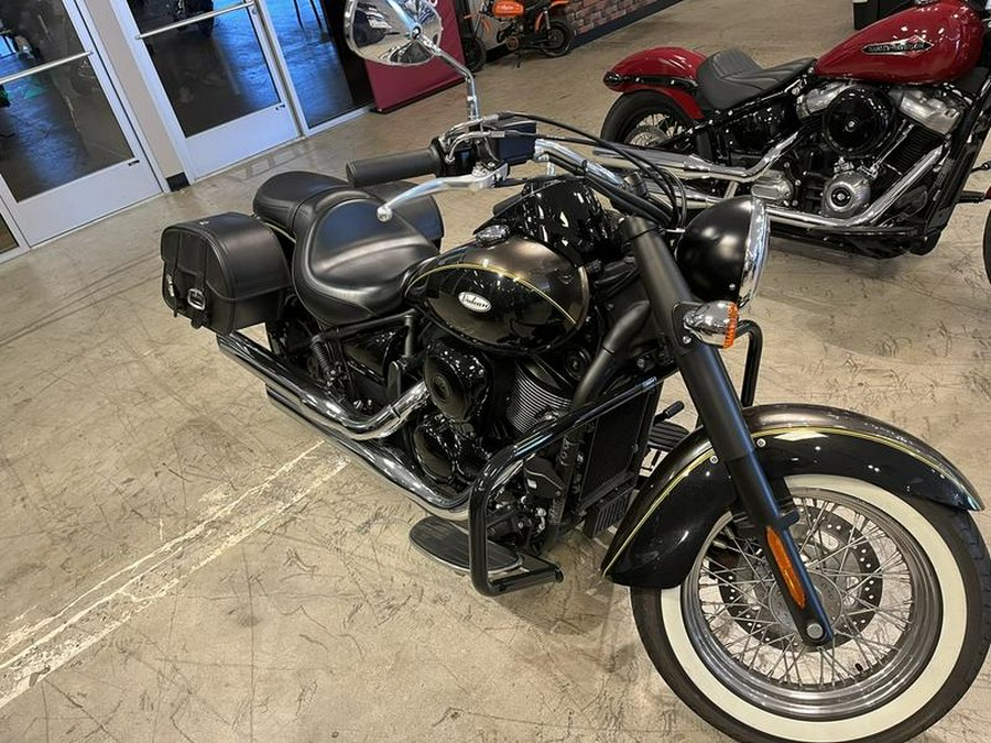 2023 Kawasaki Vulcan® 900 Classic