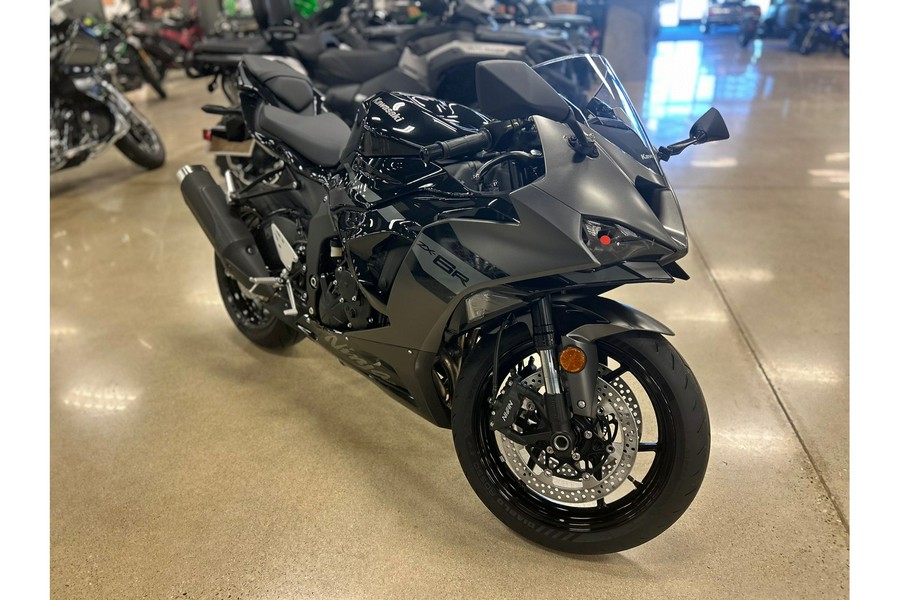 2026 NINJA ZX6R - Kawasaki