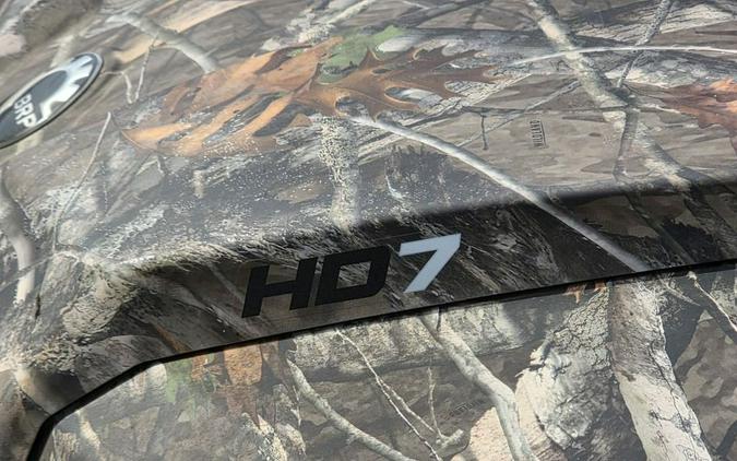 2025 Can-Am Defender DPS HD7