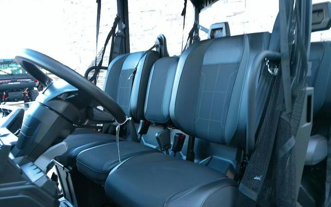 2026 Can-Am® Defender MAX XT HD11 With 10.25 in.display