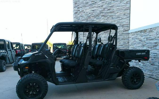 2026 Can-Am® Defender MAX XT HD11 With 10.25 in.display