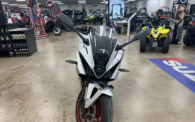 2024 Suzuki GSX 8R