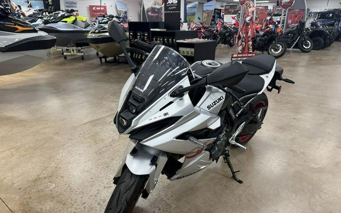 2024 Suzuki GSX 8R