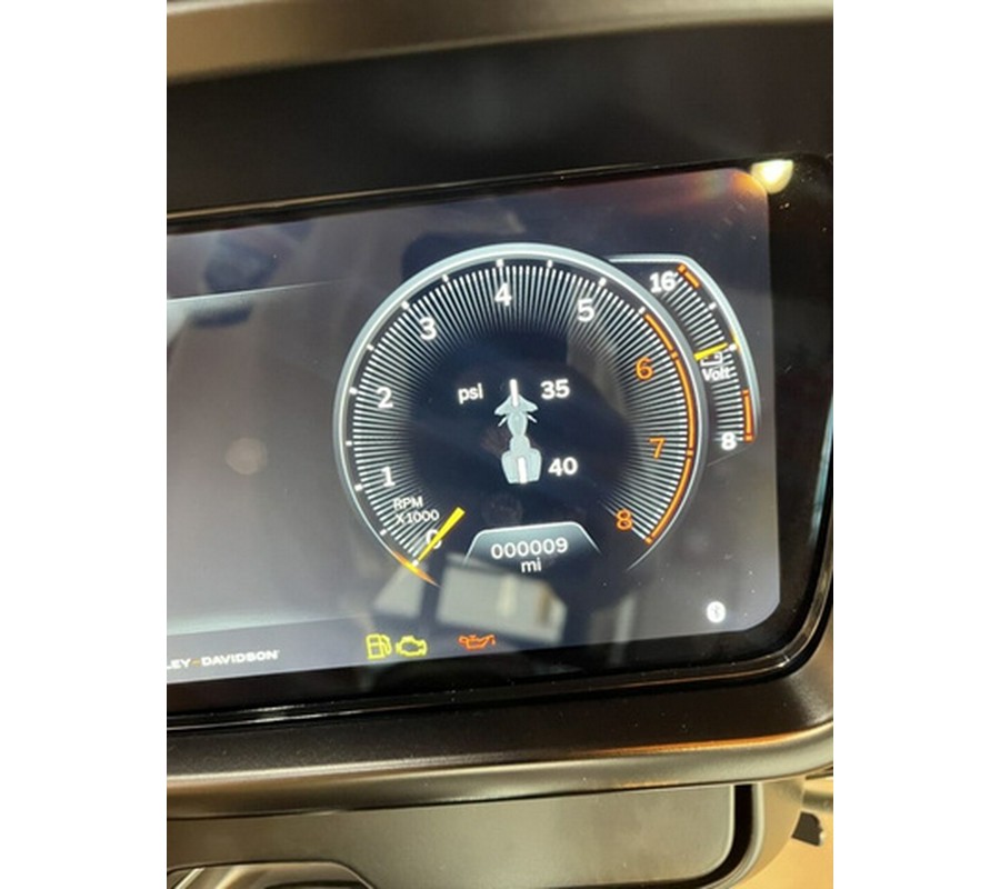2026 Harley-Davidson Street Glide FLHX