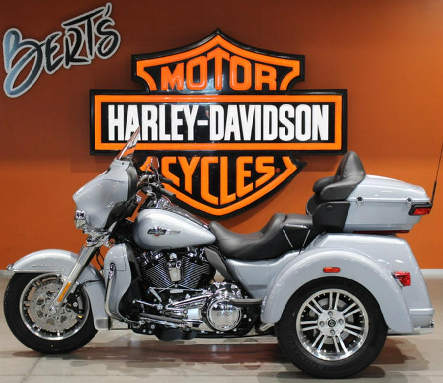 2023 Harley-Davidson® FLHTCUTG - Tri Glide® Ultra
