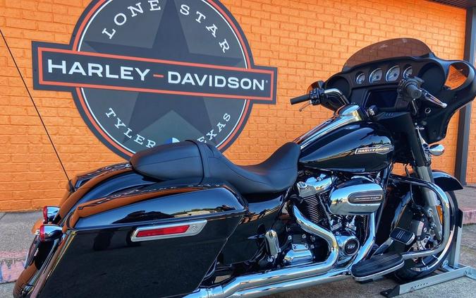 2023 Harley-Davidson® FLHX - Street Glide®