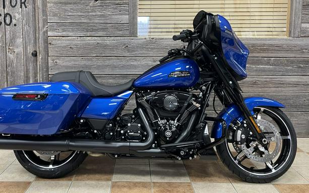 2024 Flhtcutg / Tri Glide Ultra Blue Burst