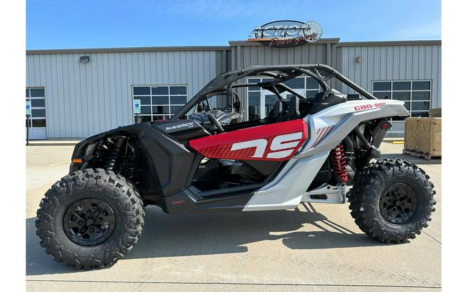 2024 Can-Am Maverick X3 DS Turbo RR Red & Silver