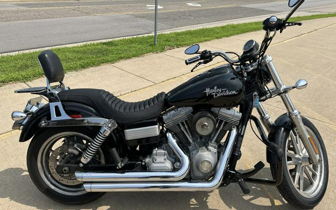 2009 Harley-Davidson® Dyna® Super Glide® BLACK
