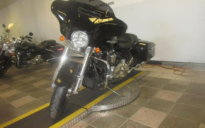 2020 Harley-Davidson® FLHX - Street Glide®