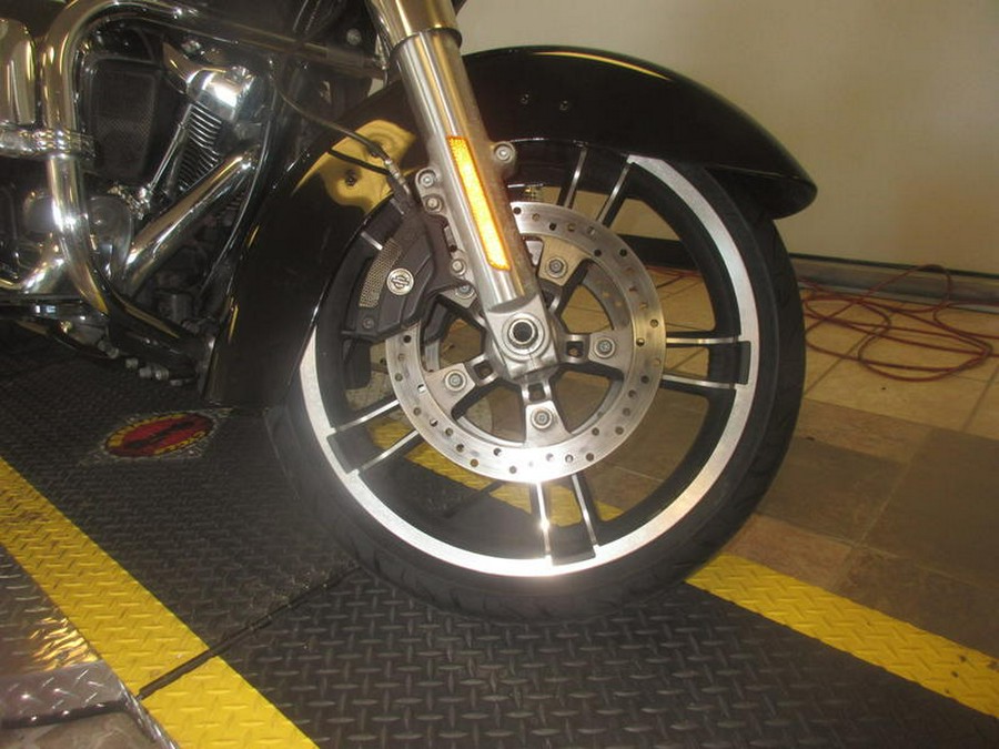 2020 Harley-Davidson® FLHX - Street Glide®