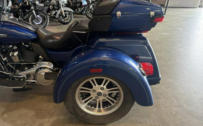 FLHTCUTG 2017 Tri Glide® Ultra