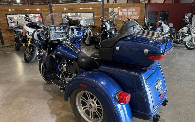 FLHTCUTG 2017 Tri Glide® Ultra