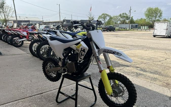 2021 Husqvarna® EE 5