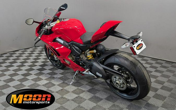 2024 Ducati Panigale V4 Red