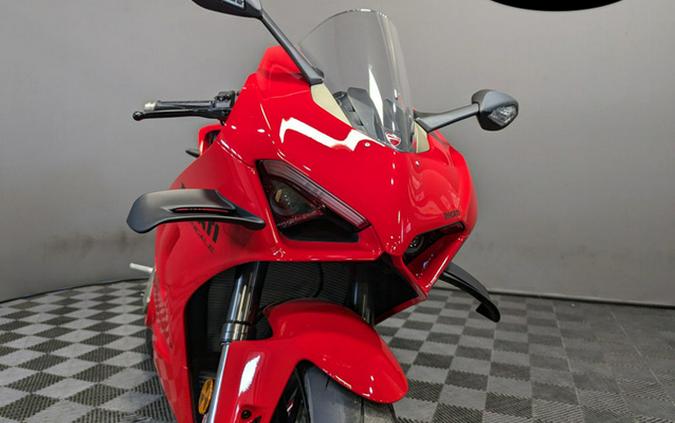 2024 Ducati Panigale V4 Red