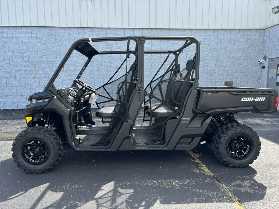 2025 Can-Am™ Defender MAX DPS HD9