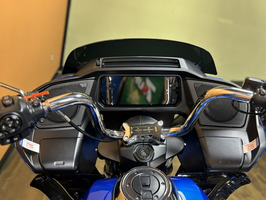 FLTRX 2025 Road Glide™