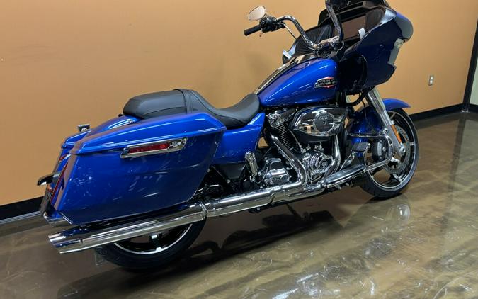 FLTRX 2025 Road Glide™