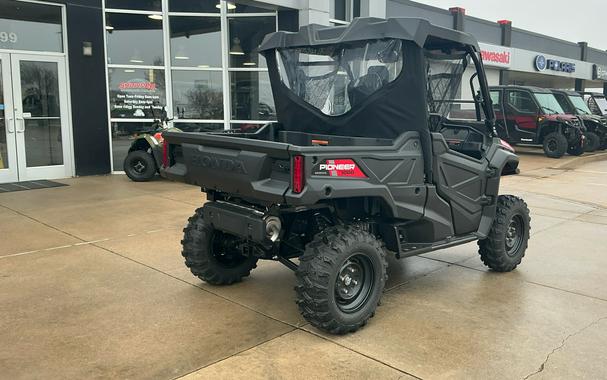 2025 Honda Pioneer 1000