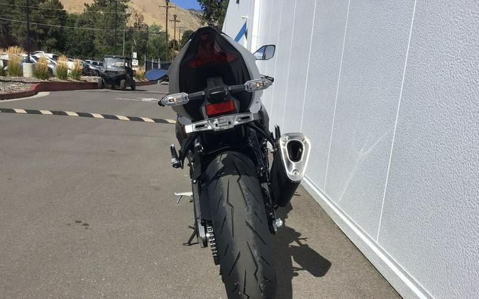 2027 Kawasaki Ninja® ZX™-6R