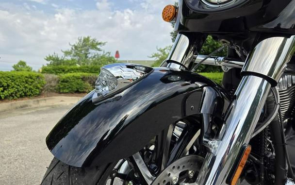 2023 Indian Motorcycle® Chieftain® Limited Black Metallic